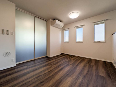 【寝室】 | ティサージュ寺町(ティサージュテラマチ)