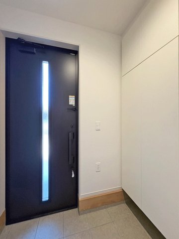 塩竃市清水沢3期の玄関