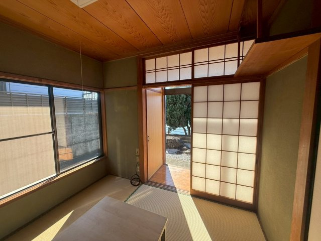 高崎市箕郷町富岡300-5,300-1の和室