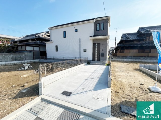 29(土)30(日)現地説明会！◆堺市美原区阿弥　全9邸の外観|安心の10年保証！外観を美しく保ち、雨水で汚れを落とします！気になることがありましたら、お気軽にお問い合わせください！