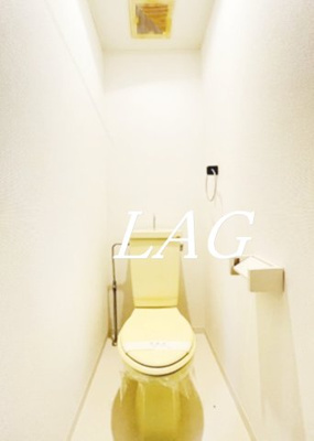 【トイレ】 | ファミーユ船橋 | トイレです。