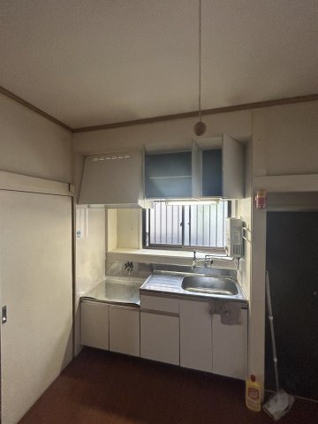 【キッチン】 | 春日貸家（東側）