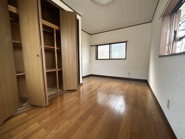 【内装】 | 春日貸家（東側） | 2階洋室