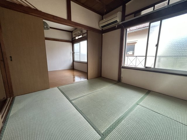 【和室】 | 春日貸家（東側）