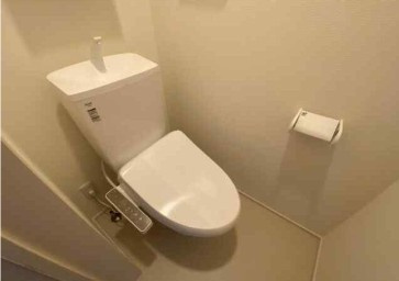 【トイレ】 | メゾンK | 温水洗浄便座。