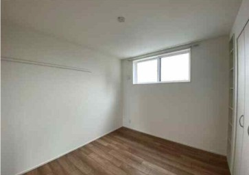 【寝室】 | メゾンK | きれいなフローリング。