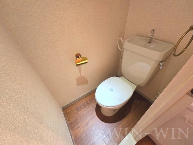 ユトリロ新栄 Bのトイレ