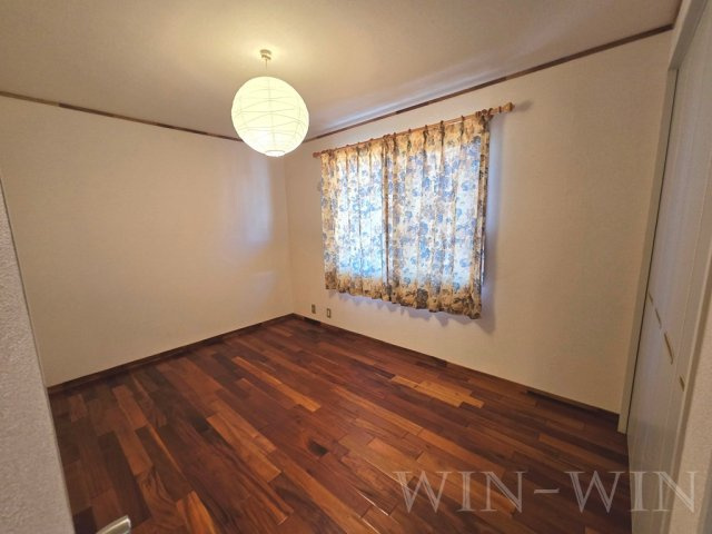 ユトリロ新栄 Bの寝室