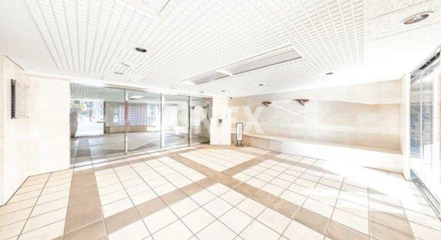 横浜市西区楠町の賃貸マンションのロビー