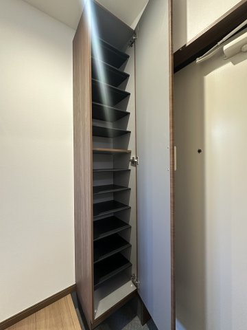 川崎市多摩区登戸新町のアパートの内装