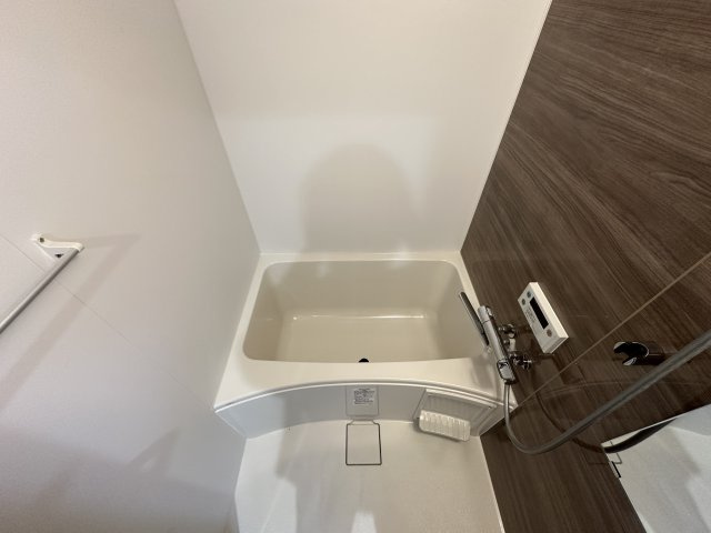 川崎市多摩区登戸新町のアパートの浴室