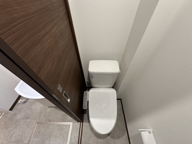 川崎市多摩区登戸新町のアパートのトイレ