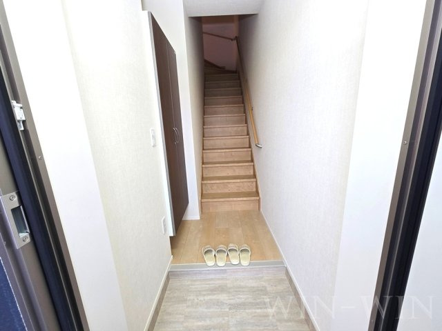 ボスコ三本木の玄関