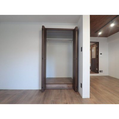 【居間・リビング】 | 東山ビレッジ