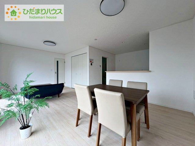 常陸大宮市姥賀町第3　新築戸建　6号棟の居間・リビング|お子様が元気に遊べる広々としたリビングです。