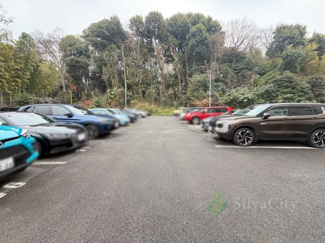 【駐車場】 | ガーデンハウス