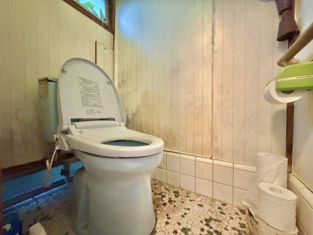 取手市米ノ井中古物件のトイレ