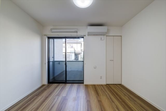 CRASTINE植竹町の内装