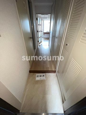 メゾン大和7号館の玄関