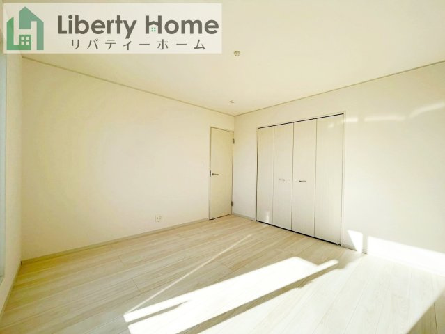 下妻市鬼怒　1号棟の寝室