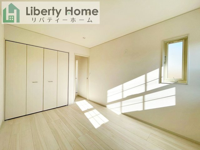 下妻市鬼怒　1号棟の子供部屋