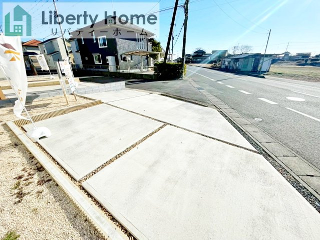 下妻市鬼怒　1号棟の駐車場