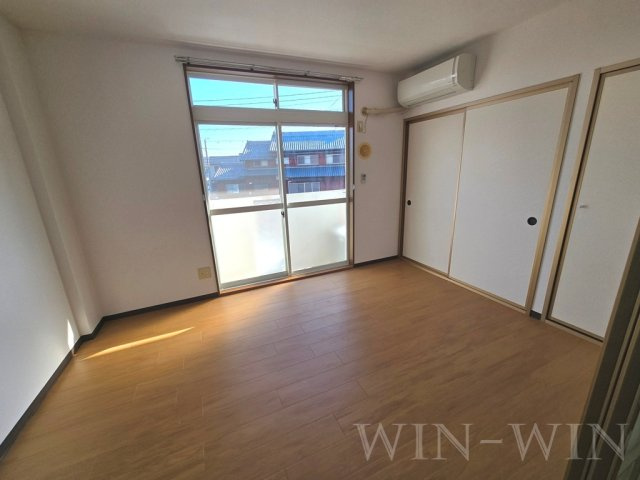 リバーサイドシティの寝室