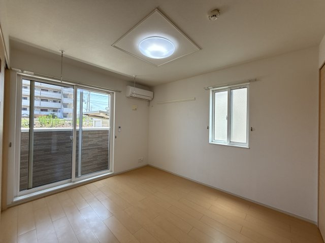 アズールの子供部屋