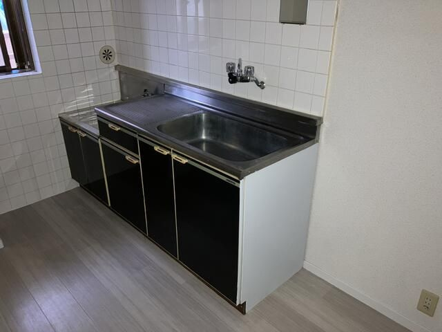 彦田ビルのキッチン