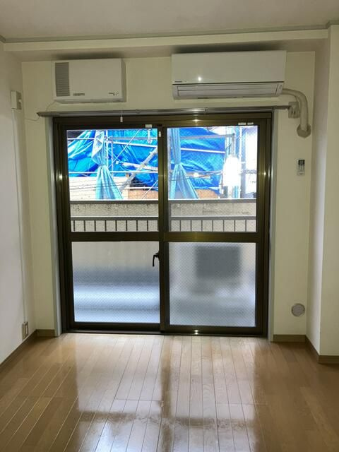 彦田ビルの内装
