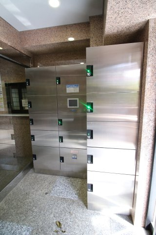 サンパティオ文京千石のロビー