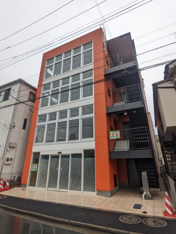 ＲＡＫＵＴＯビルの外観