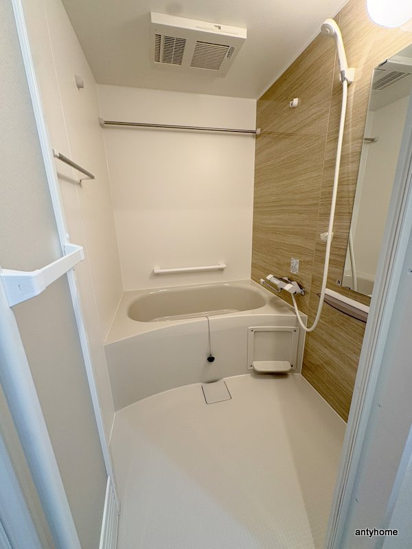 クローバー・グランデ今里　仲介手数料無料の浴室