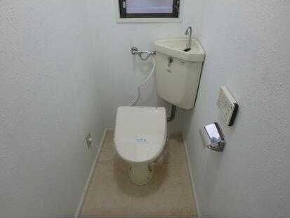 国分寺市戸倉４丁目の賃貸マンションのトイレ