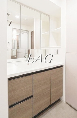 【洗面所】 | コンフォリア竹ノ塚イースト | 洗面台です。