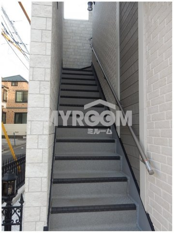 リヴィエール高田馬場のその他共用部分|階段☆