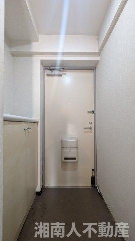 クリオ片瀬江ノ島1番館の玄関|ゆったりとした玄関です