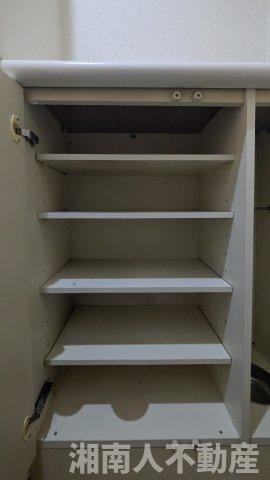 クリオ片瀬江ノ島1番館の収納|たっぷりとした収納スペースです