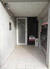 荻窪カフェレジデンスのエントランス