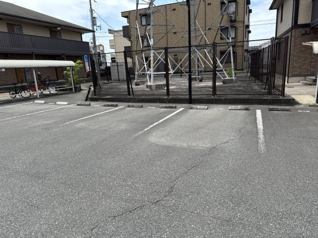 バーディー コート　Ａ棟の駐車場