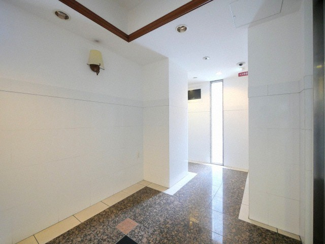 コンソラーレ東野田のロビー