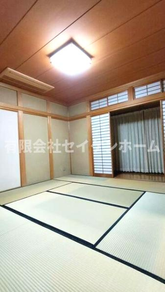 熊谷市上之　中古住宅（間取り9K）の和室