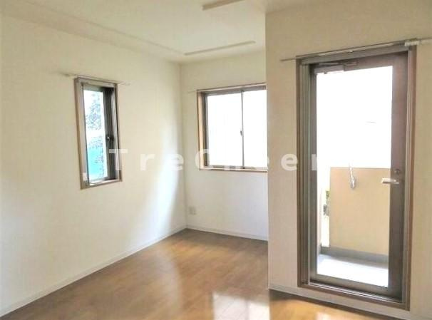 ノーザンハウスの洋室