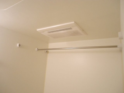 【その他】 | クローバーハウスＢ | 浴室乾燥機