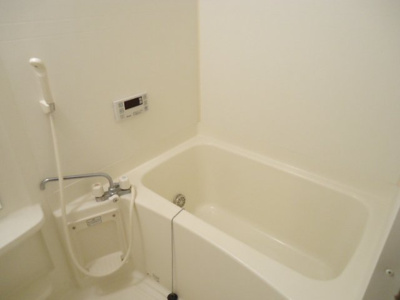 【浴室】 | クローバーハウスＢ | バス