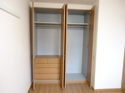 【収納】 | クローバーハウスＢ | クローゼット内