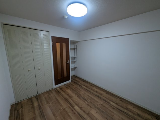 リエス伊丹駅前の居間・リビング