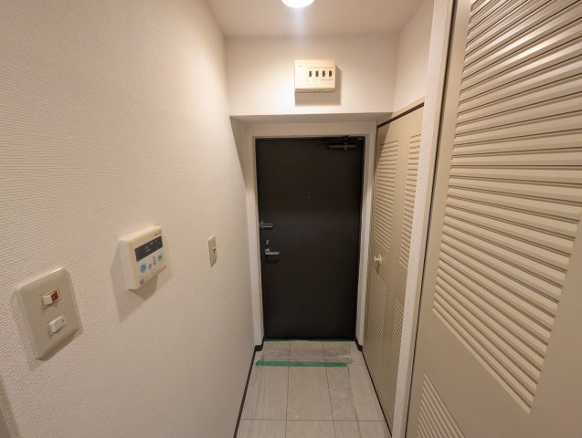 リエス伊丹駅前の玄関