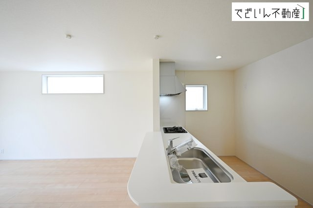 【キッチン】 | Livele Garden.S久喜市栗原第2　新築住宅 | ≪2号棟≫
現地(2026年4月撮影)