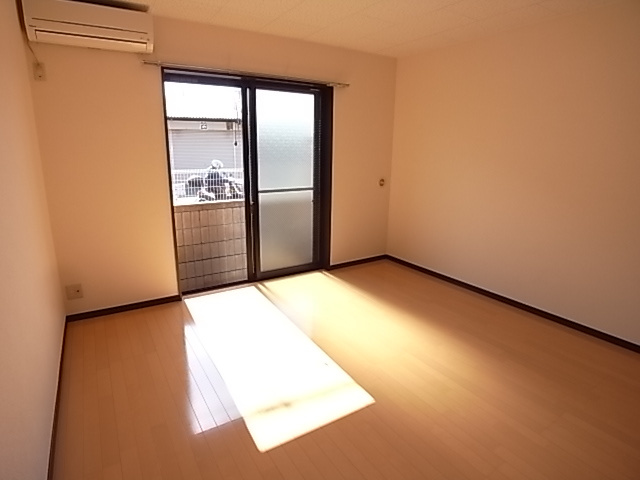 都の居間・リビング